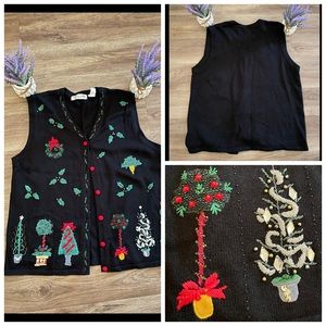 Victorian Jones Woman Black Beaded Christmas Knit Sweater Vest.